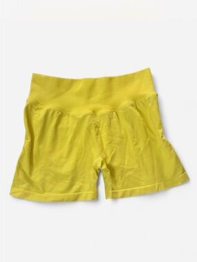 Violate the dress code yellow shorts